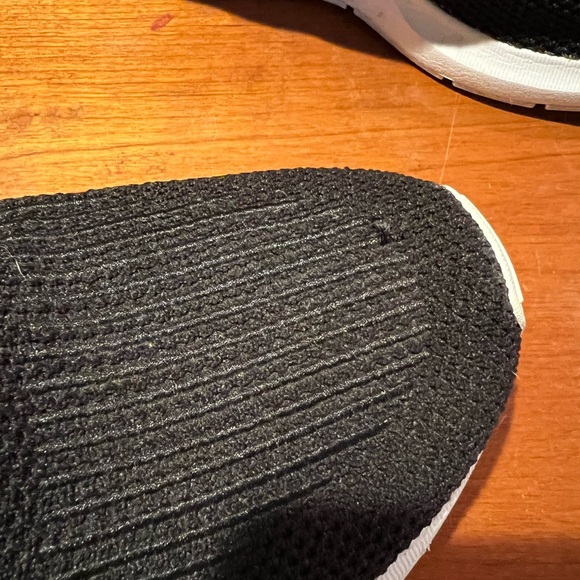 Adidas Swift Running Shoes - Picture 5 of 5